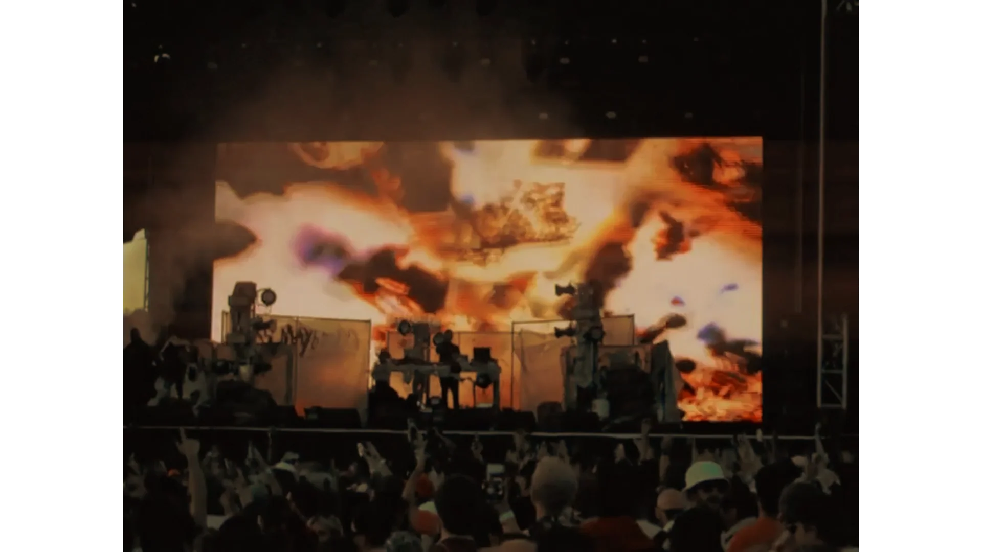 Coachella 2024: the stage from further back