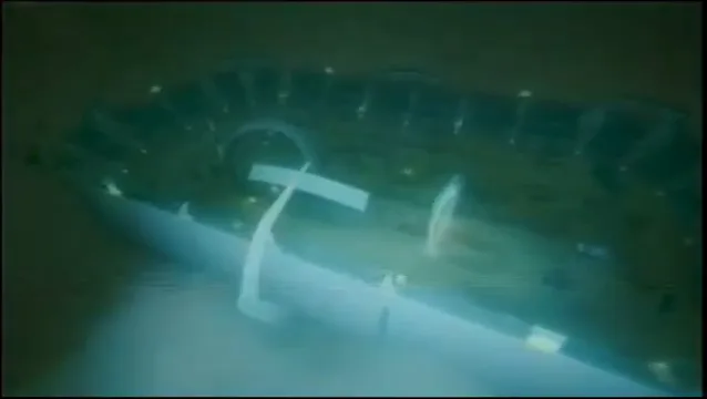 Coachella 2024 visual: the arena seen as if under water